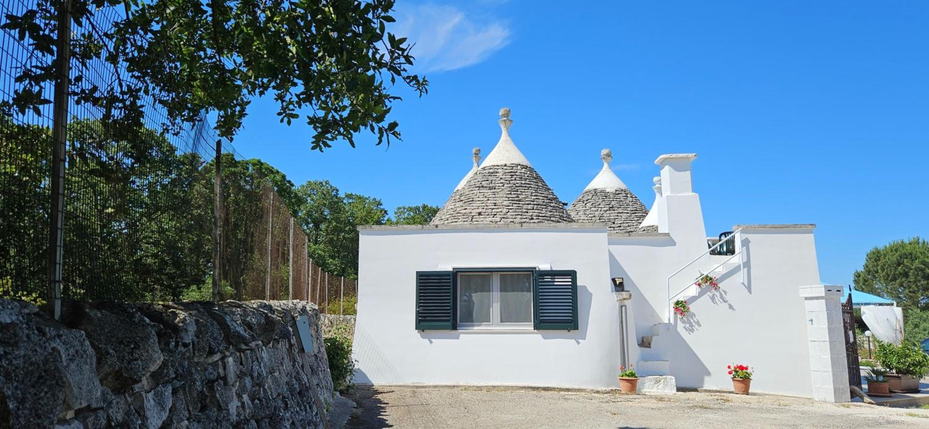 Trulli Giovanni e Angela view 4