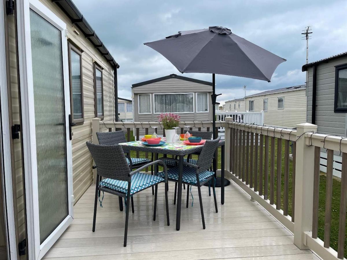 23 The Lawns Pevensey Bay Holiday Park view 5