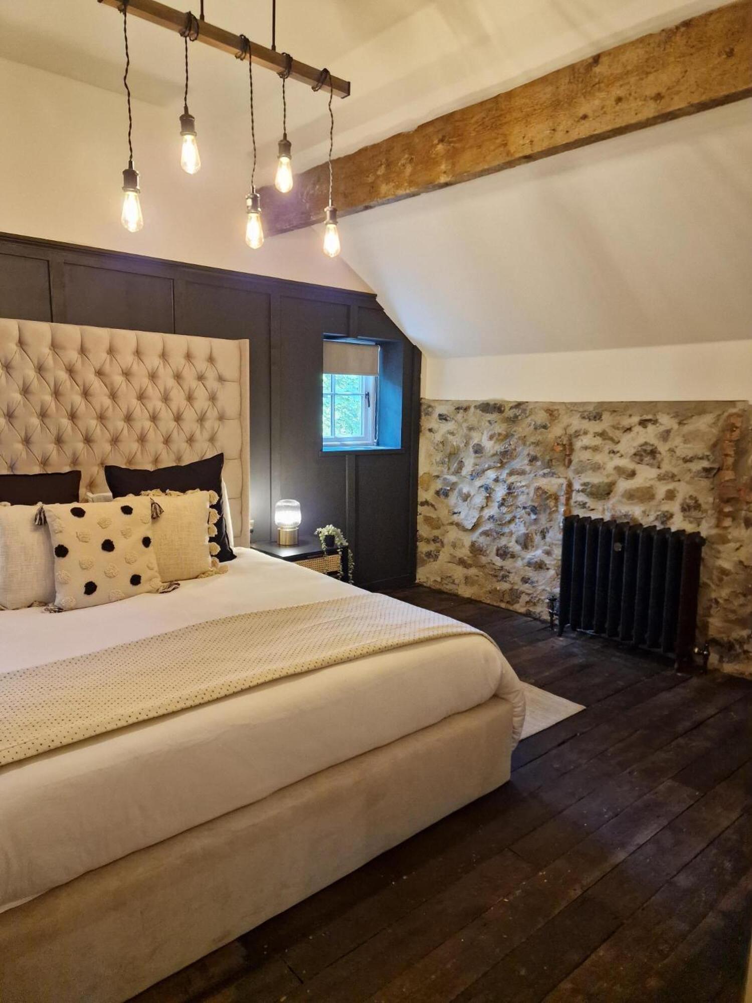 Blackberry Barn