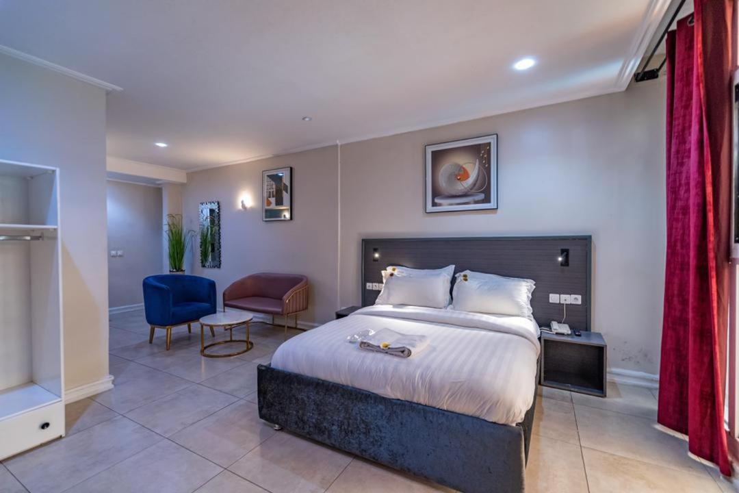 Villa Magnum view 5