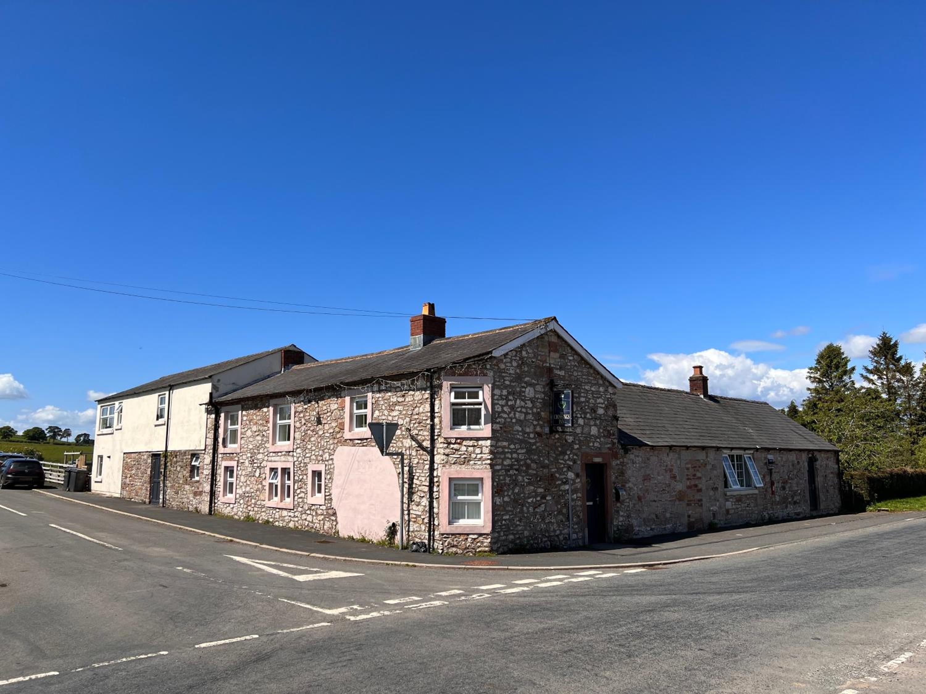 The Crossings Inn, Eco-friendly cabin in the Cumbrian countryside with heating and hot water view 4