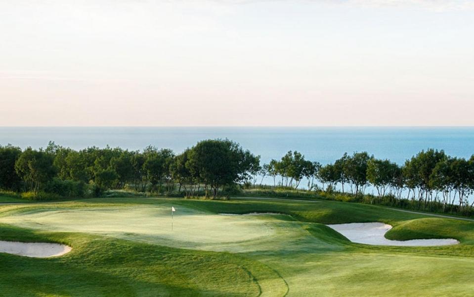 Lighthouse Golf Resort & Spa Apartments
