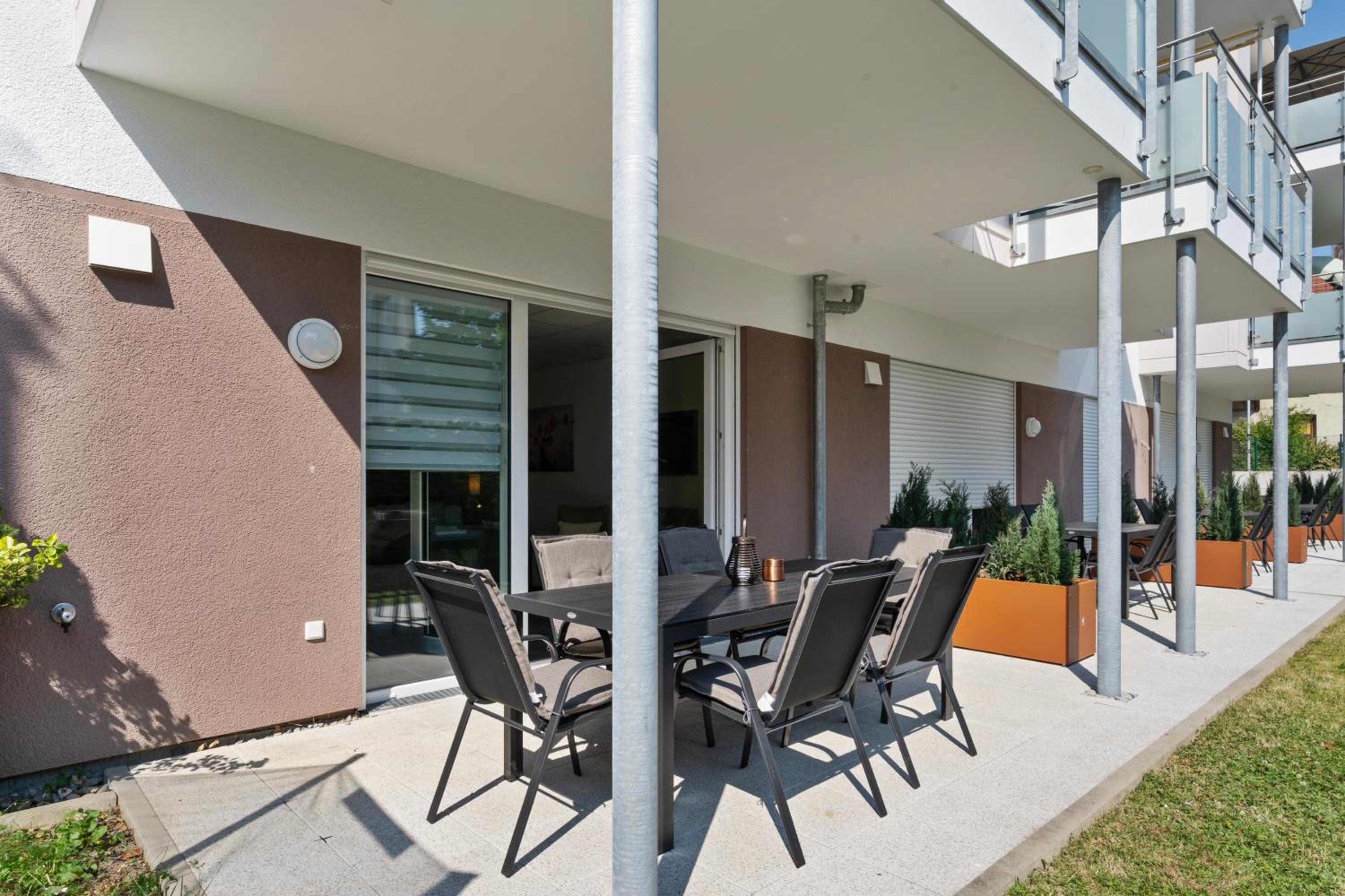 Ferien & Business Apartments Hotel Adler
