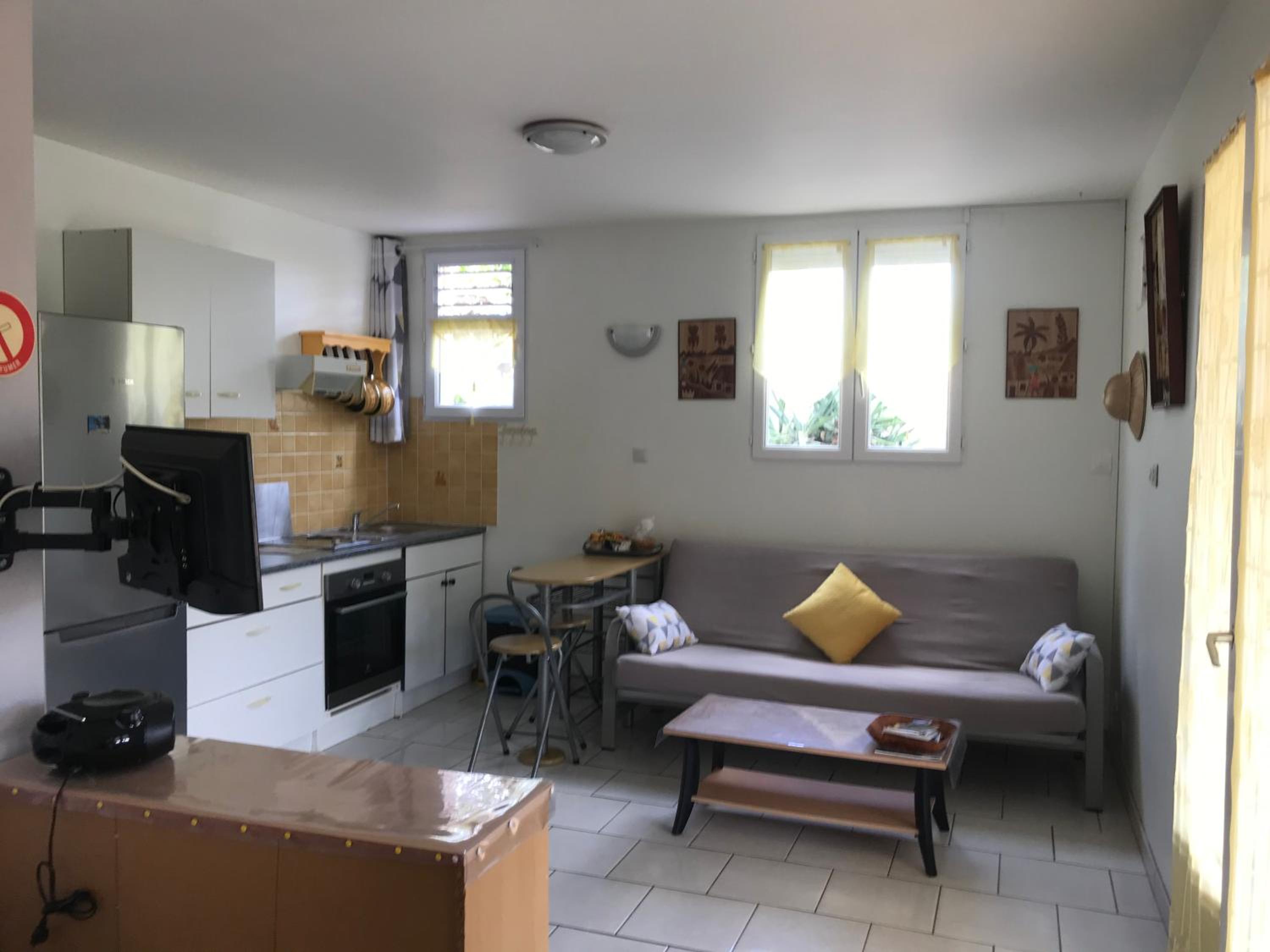 Studio proche mer & climatisé les Anses d'Arlet view 4