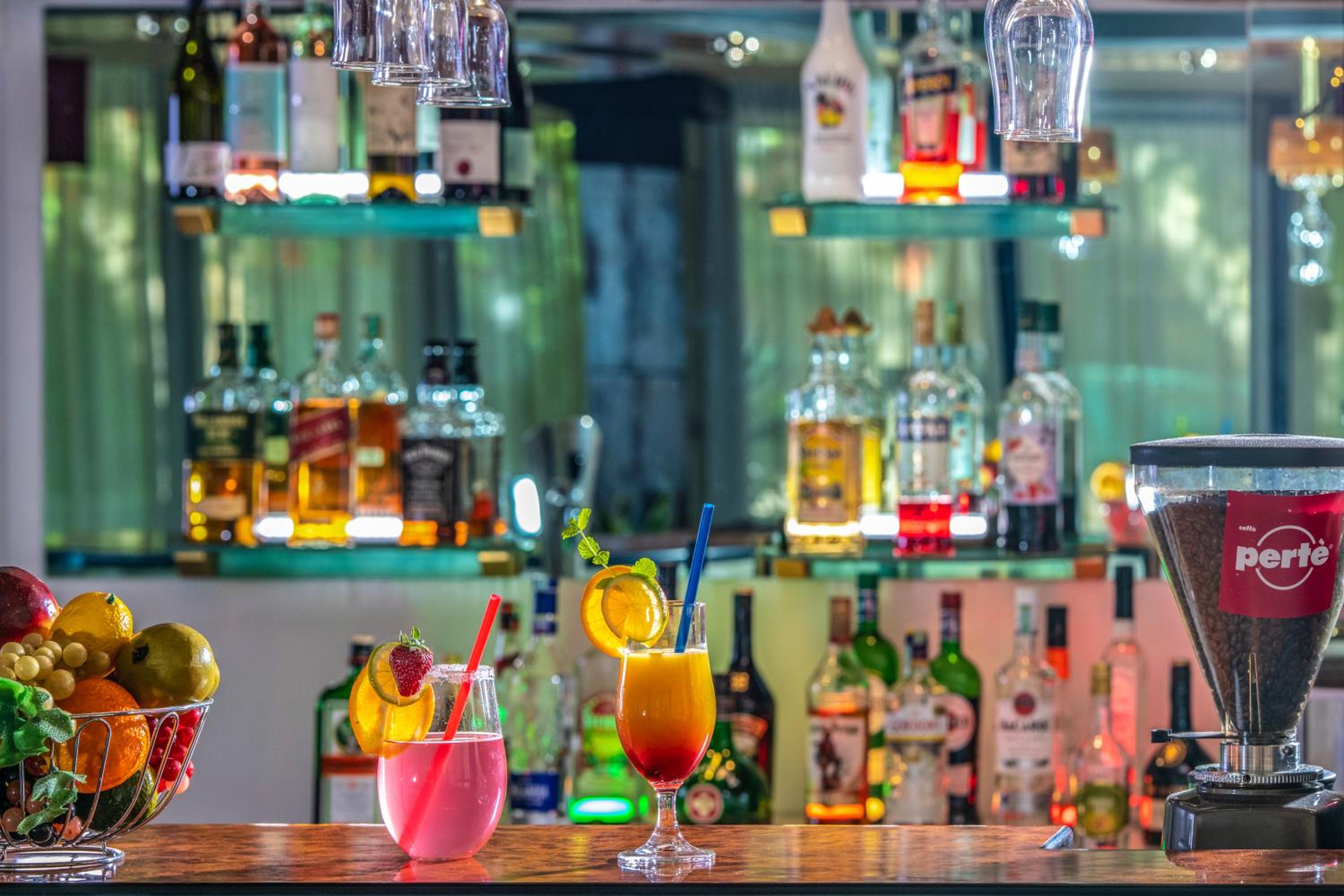 bar
