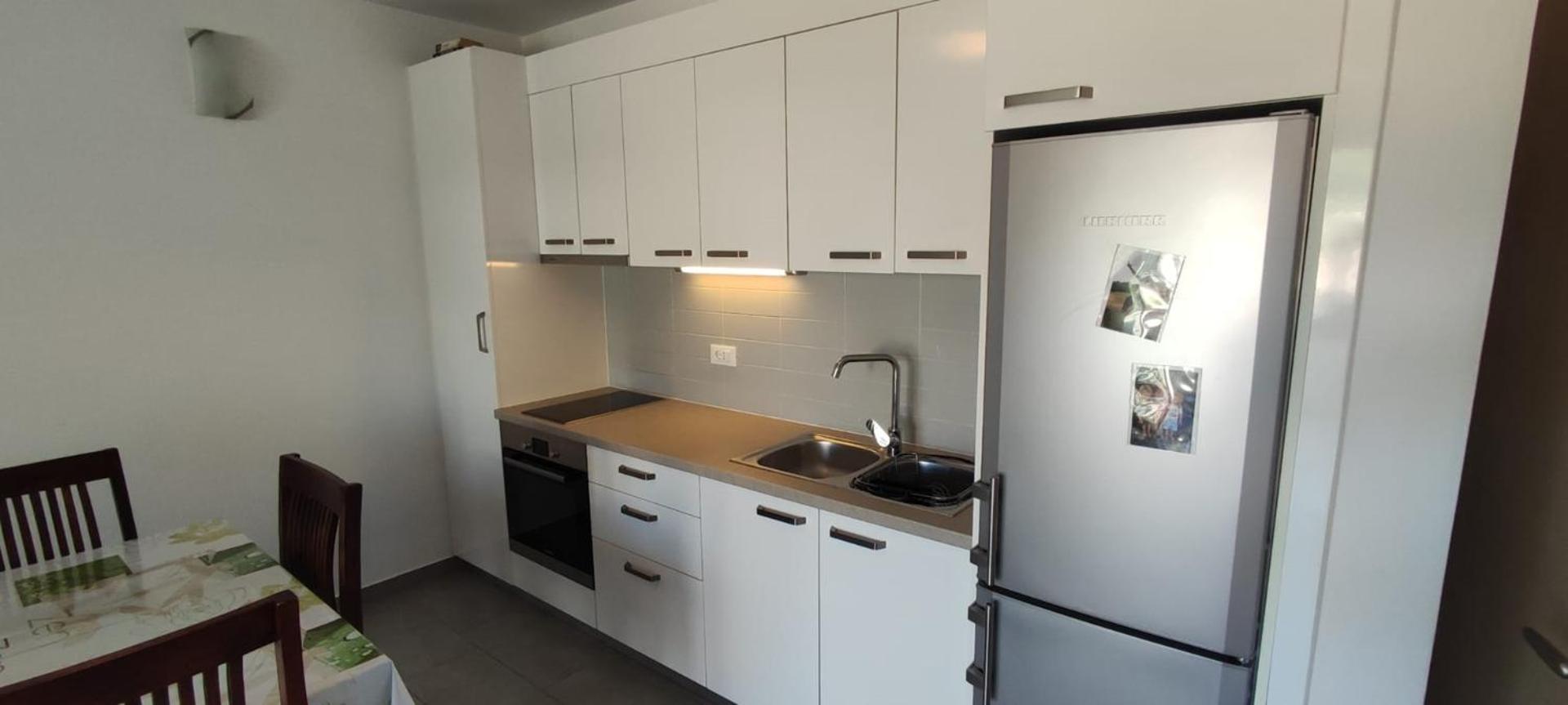 Apartments Lora