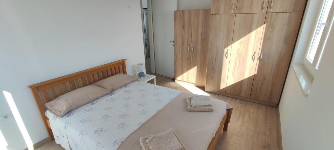 Apartments Lora