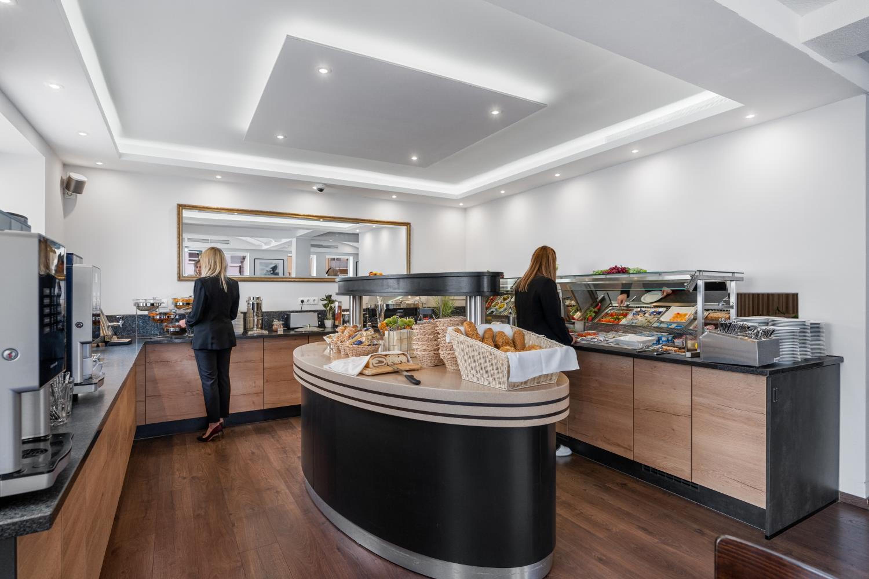 Ferien & Business Apartments Hotel Adler