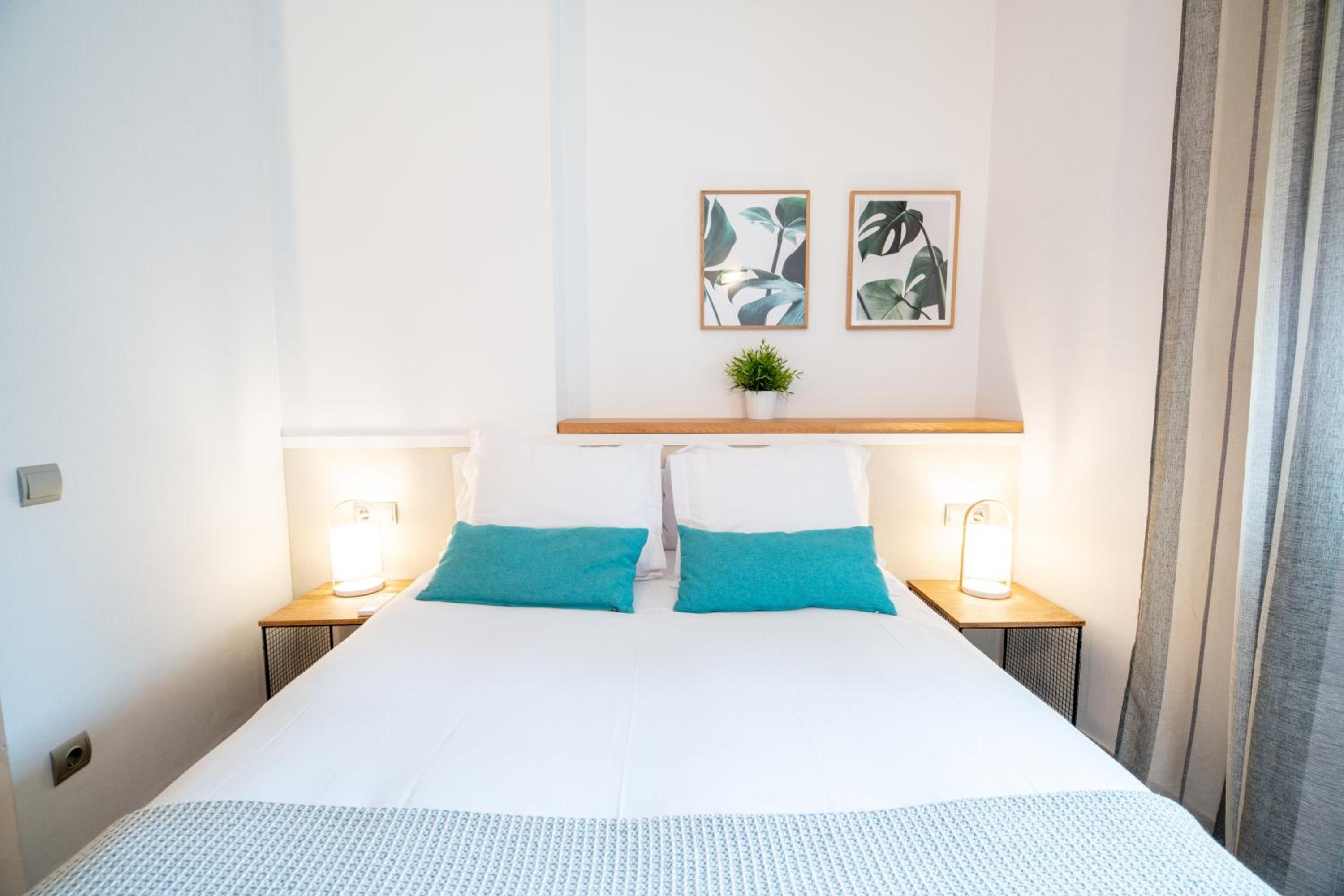 Feelathome Poblenou Beach Apartments