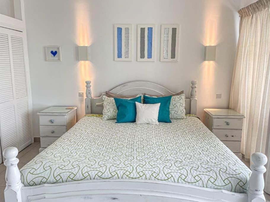 Villa 238A Jolly Harbour