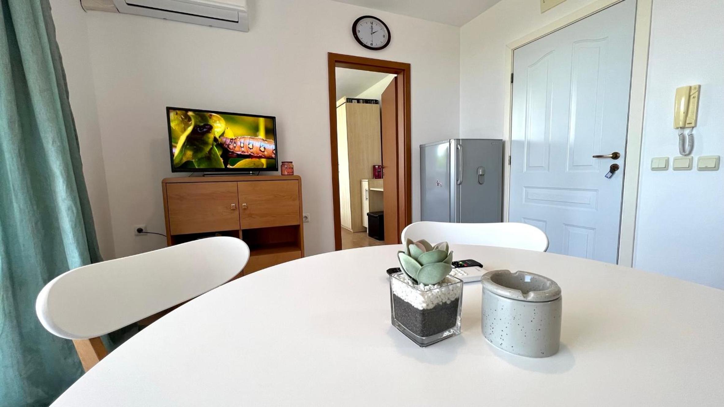 Bratanov Holiday Apartments