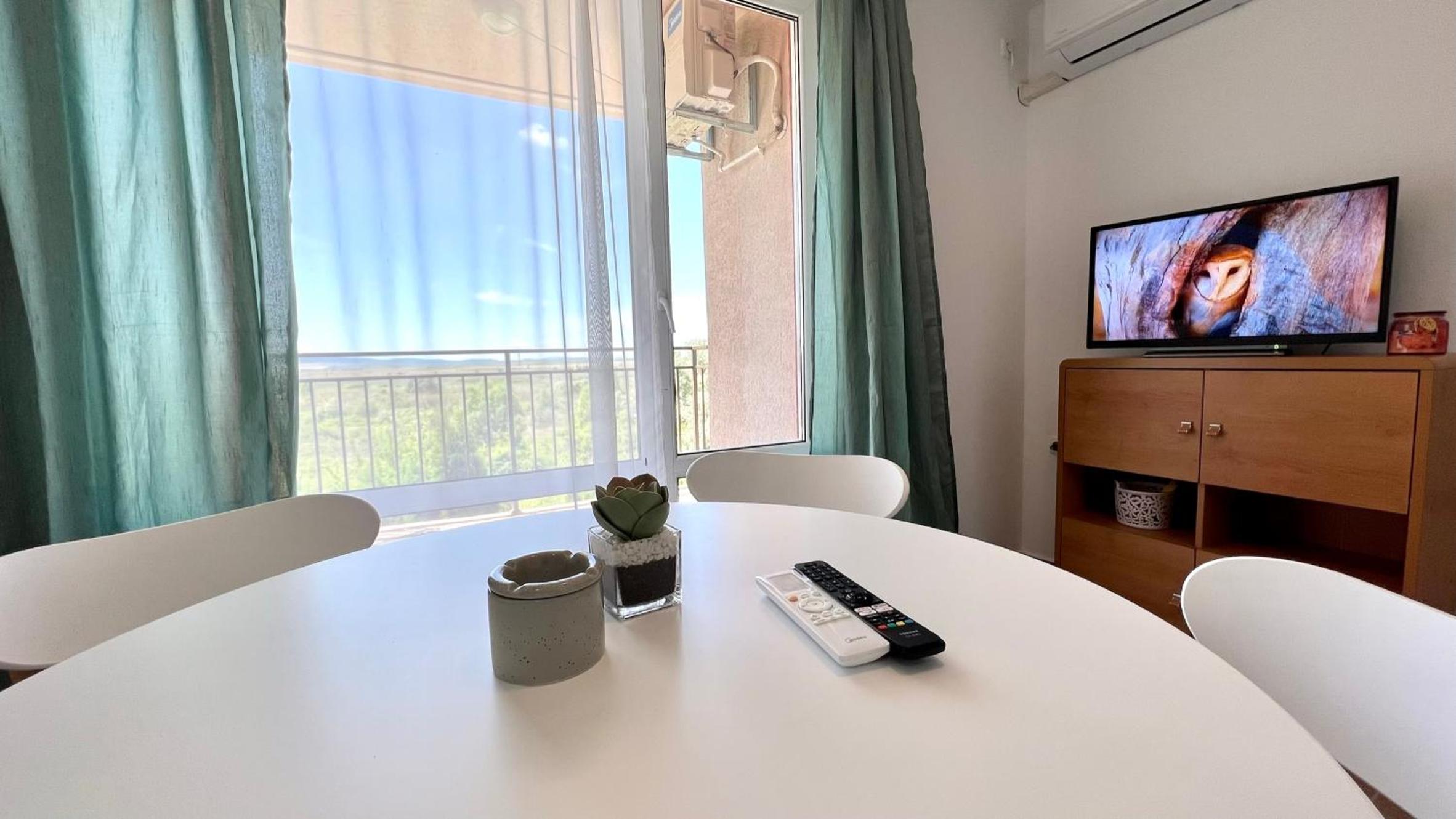 Bratanov Holiday Apartments