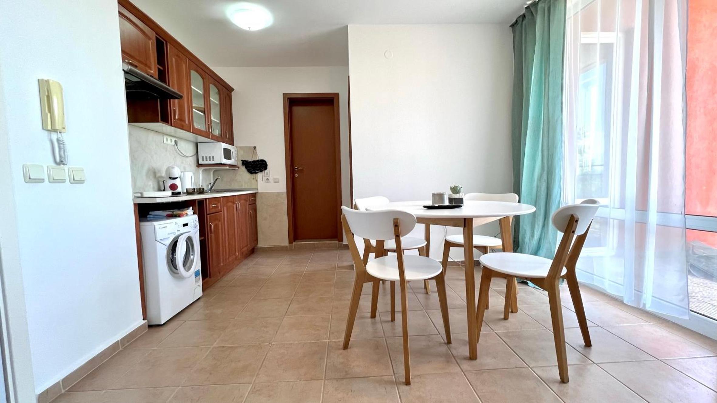 Bratanov Holiday Apartments