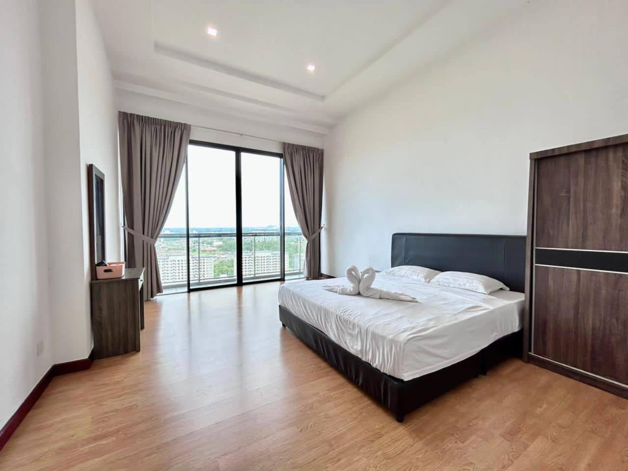 Jeff and Ricky Homestay16-Boulevard Imperial Suite photo 1