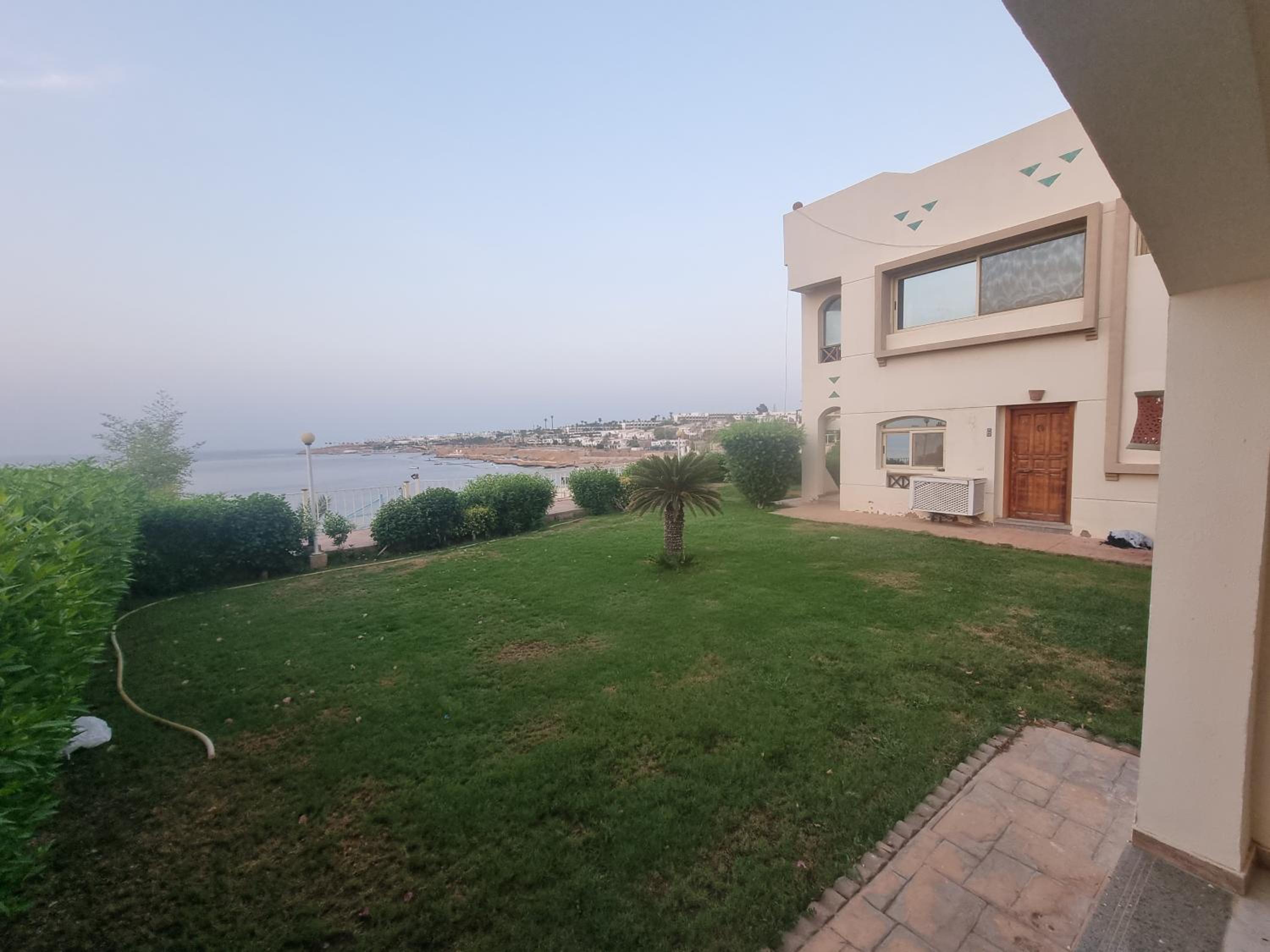 Sharks bay oasis permium