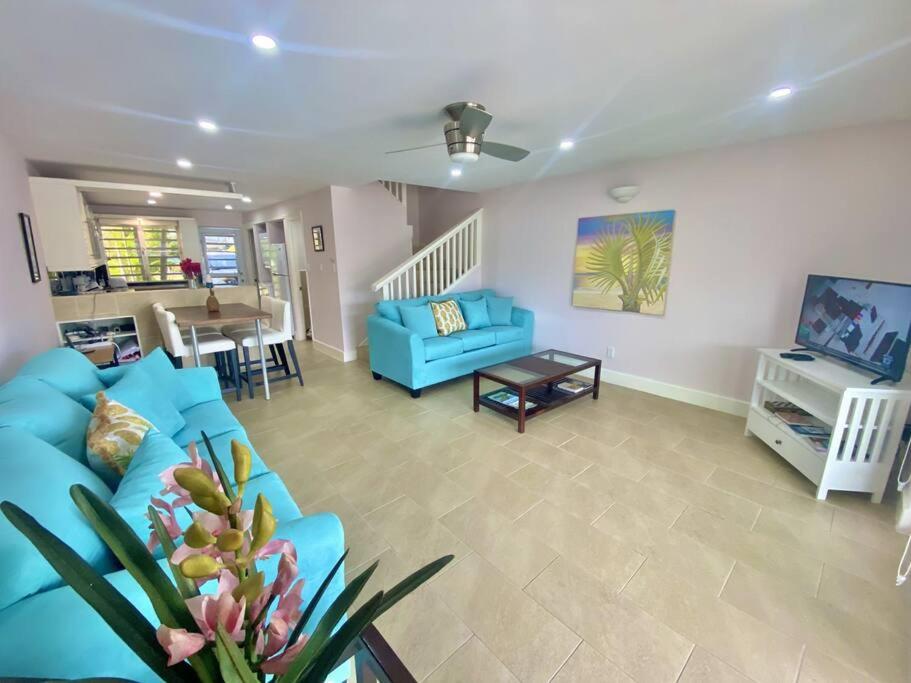 Villa 218G Jolly Harbour