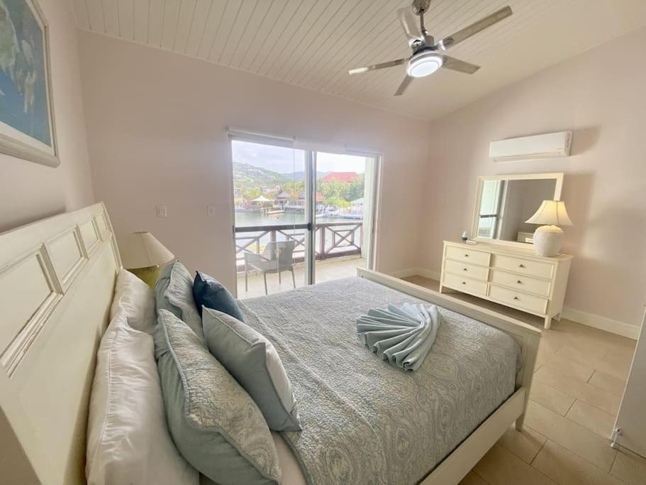 Villa 218G Jolly Harbour