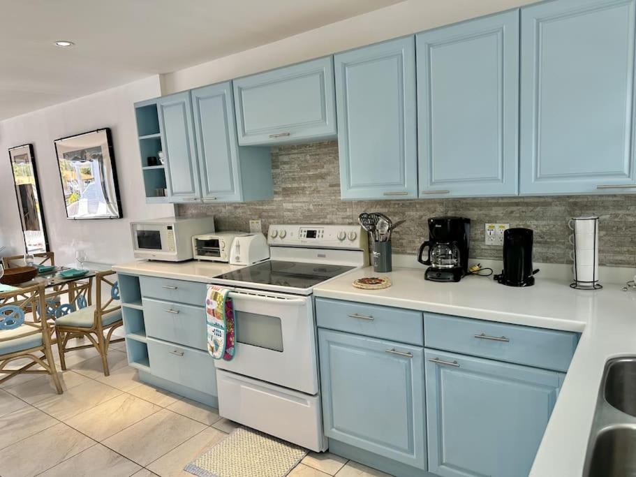 Villa 218E Jolly Harbour