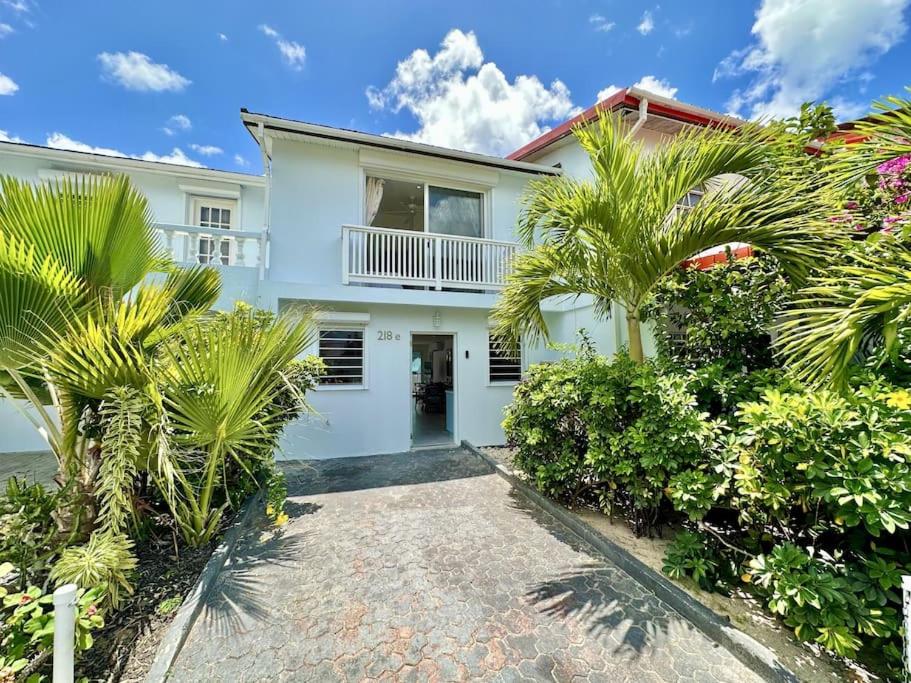 Villa 218E Jolly Harbour