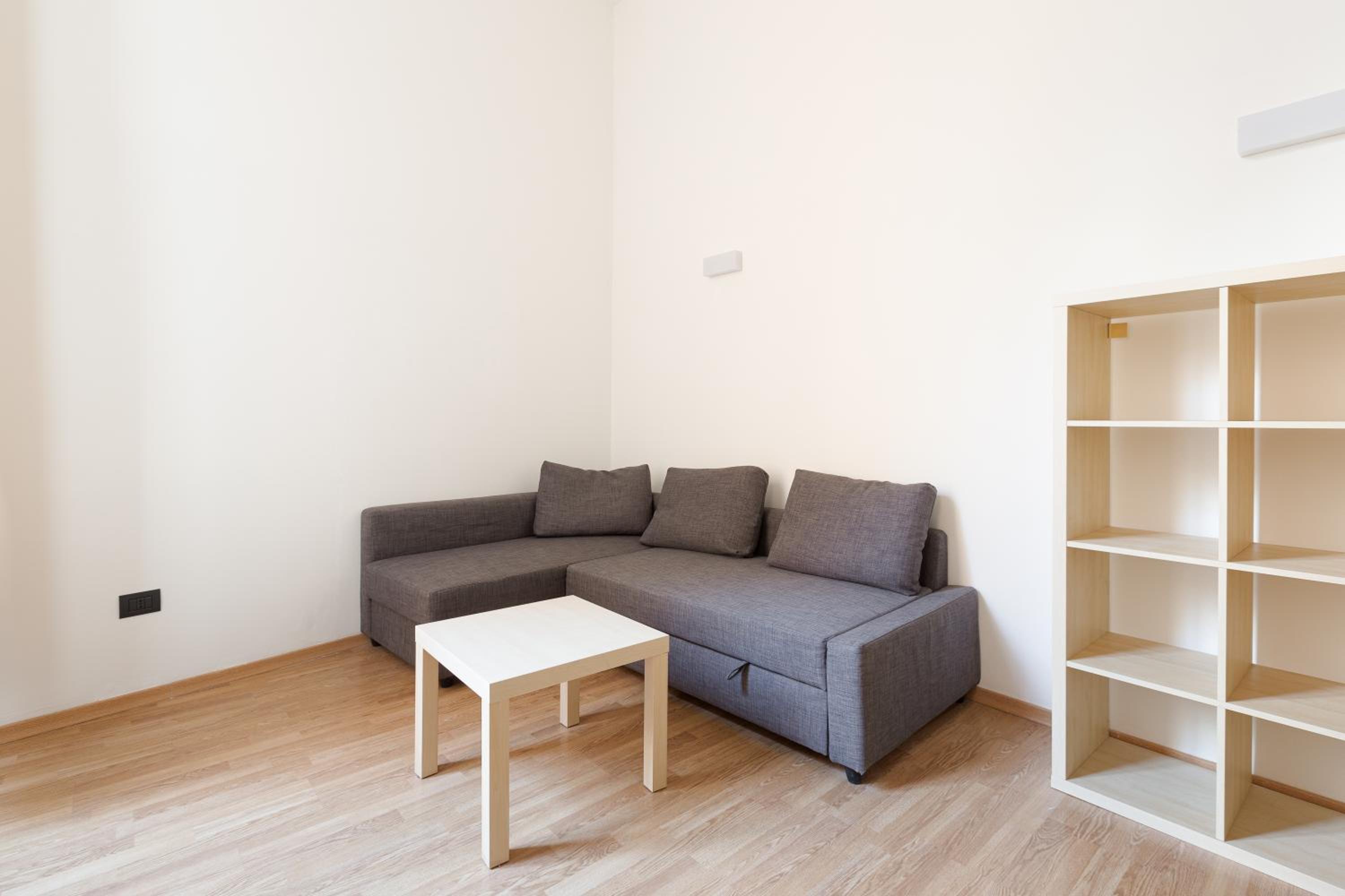 GuestHost - Central Studio APTS Milano-Corso Magenta