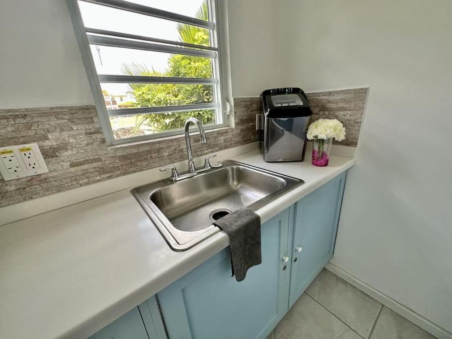 Villa 218E Jolly Harbour