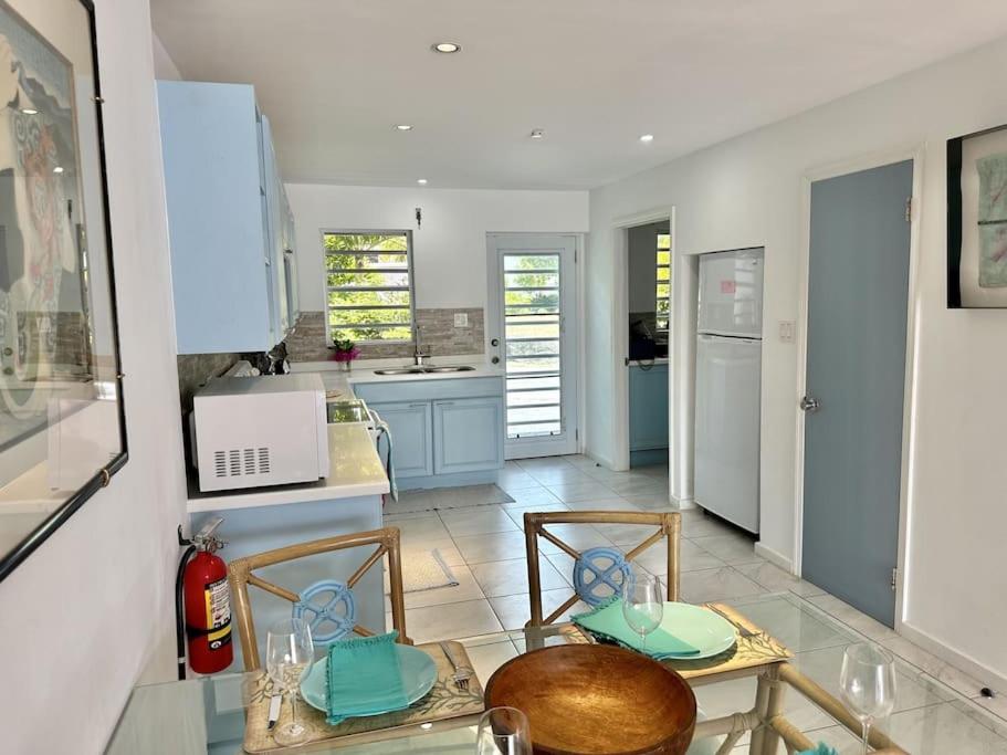 Villa 218E Jolly Harbour