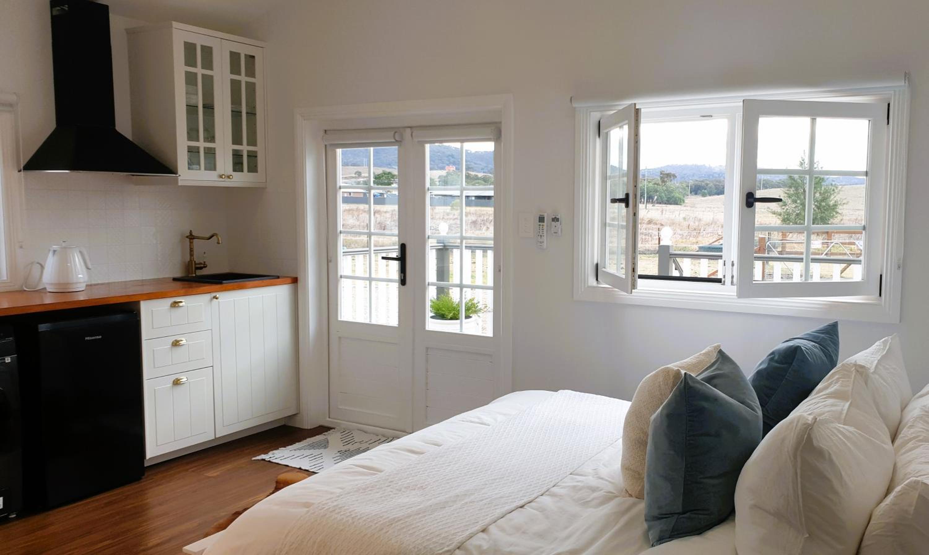Dangerfield Oaks Boutique Cottage's