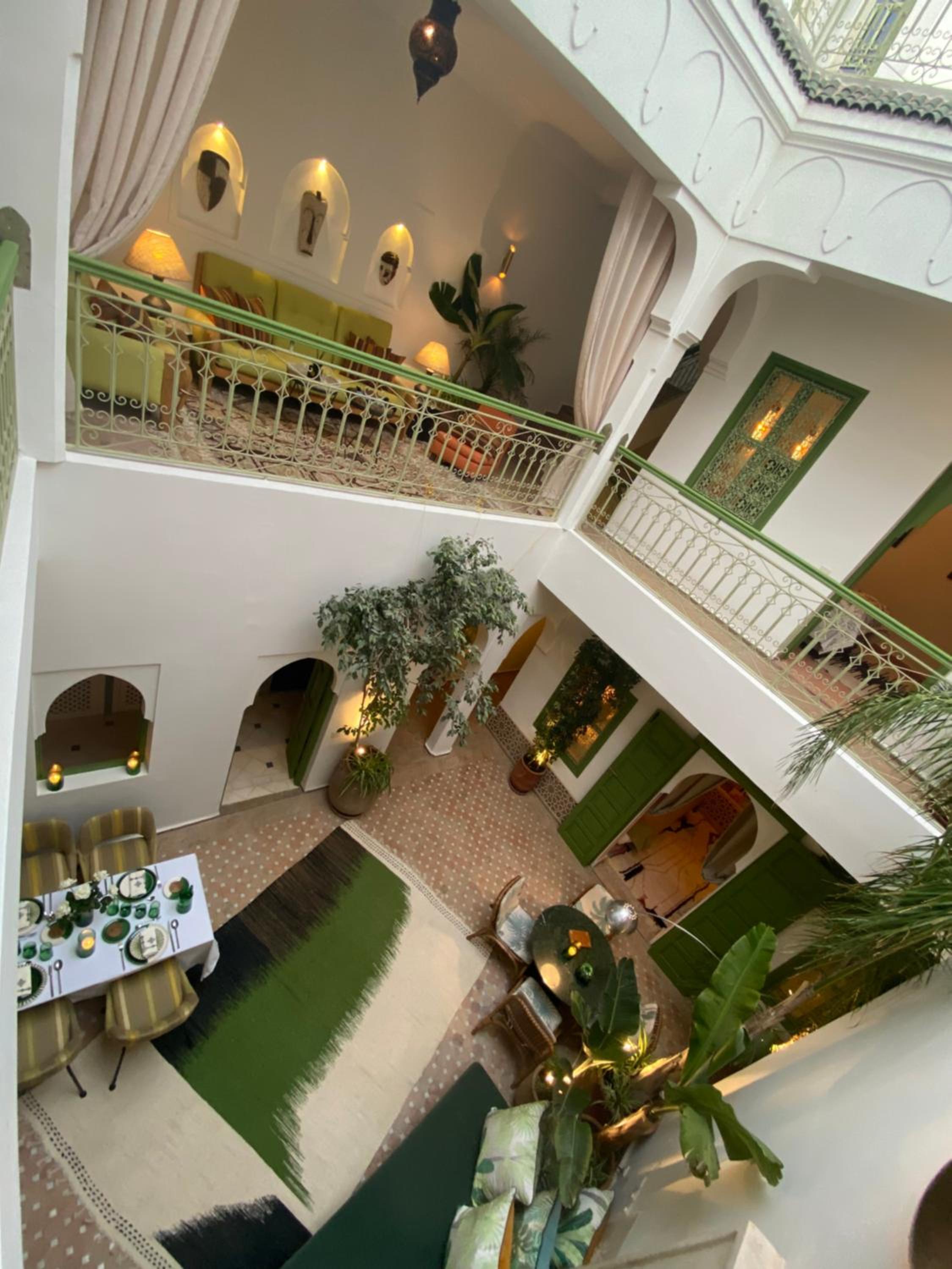 lounge