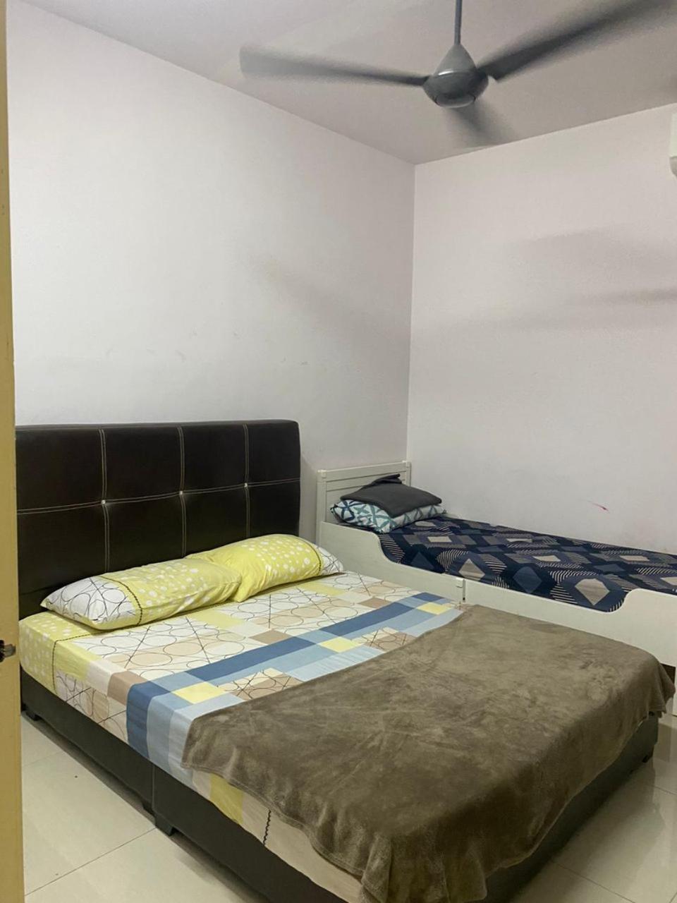 NO 5 NAZIRIN HOMESTAY Tmn Desa Manjung photo 4