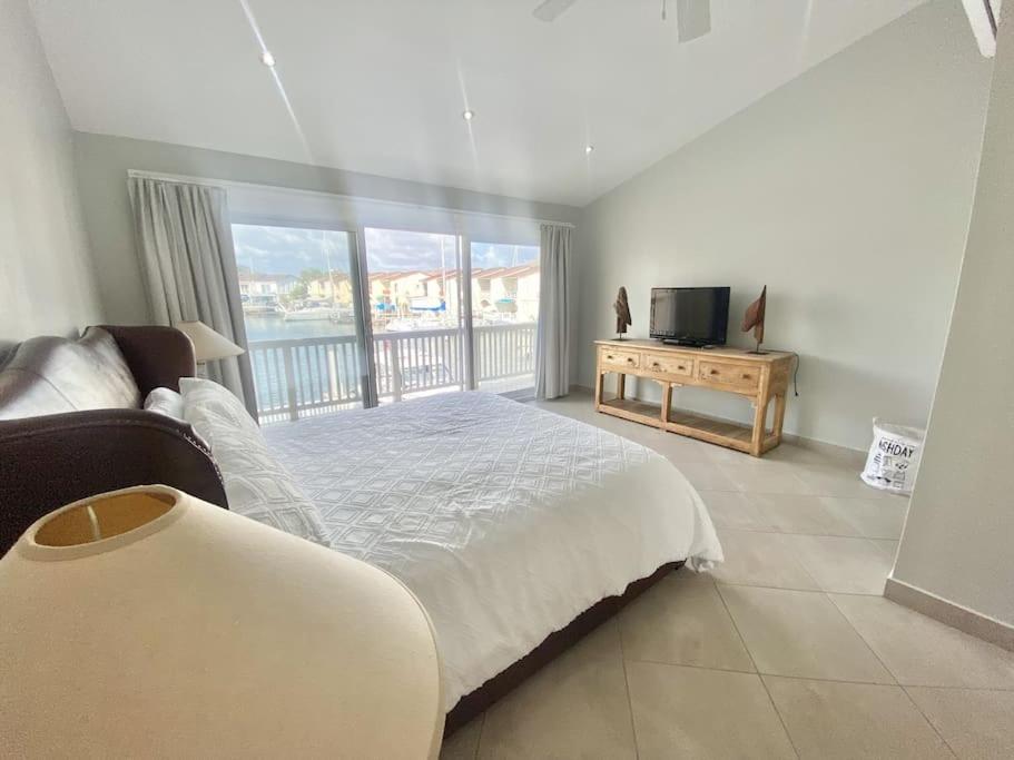 Sunshine Villa