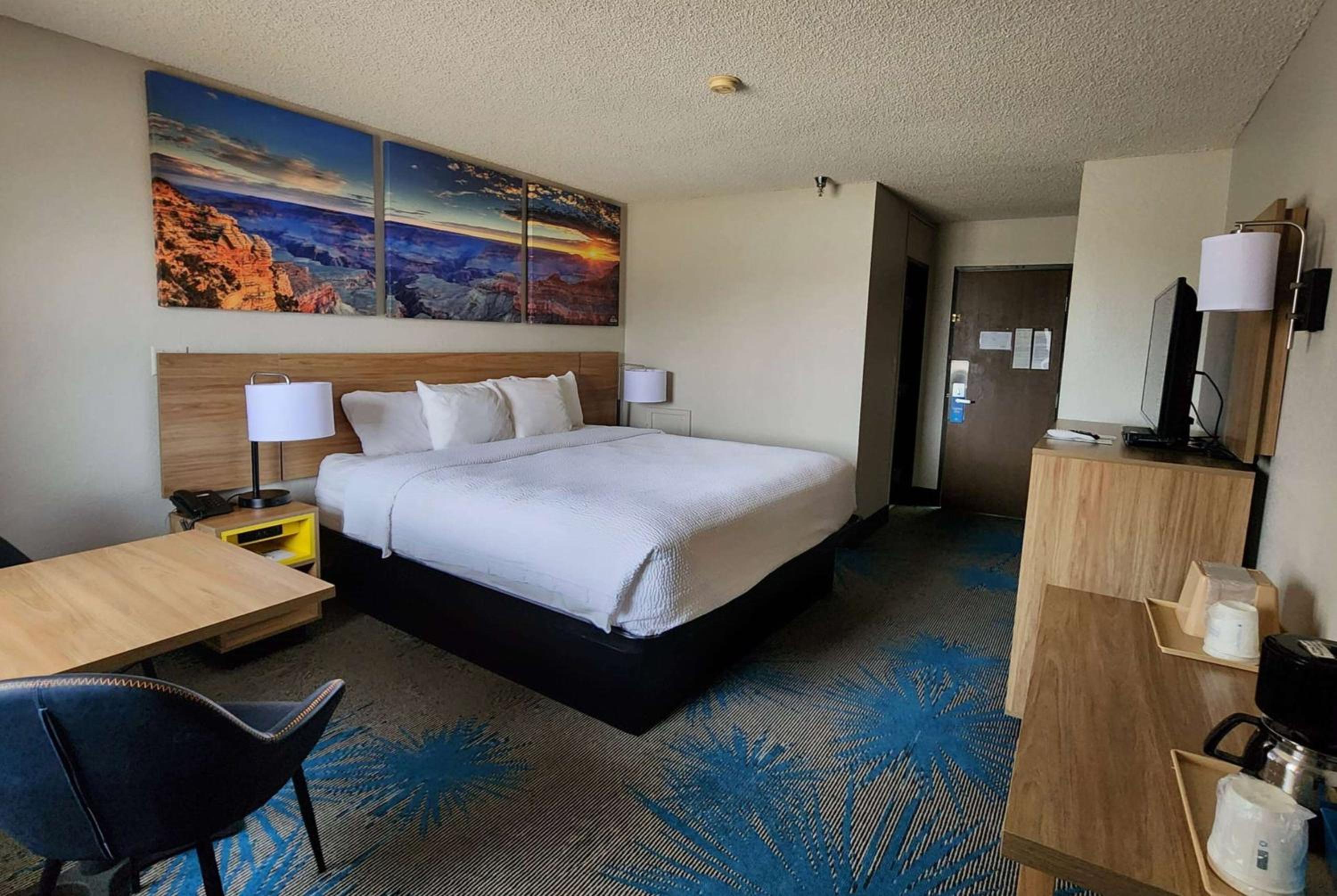 Tucumcari Vacations - Days Inn by Wyndham Tucumcari - Property Image 4