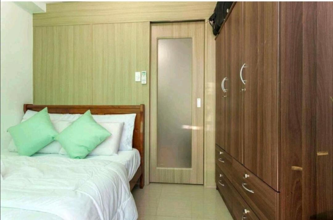 Shore Residences