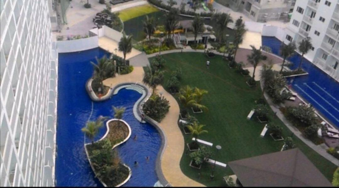 Shore Residences