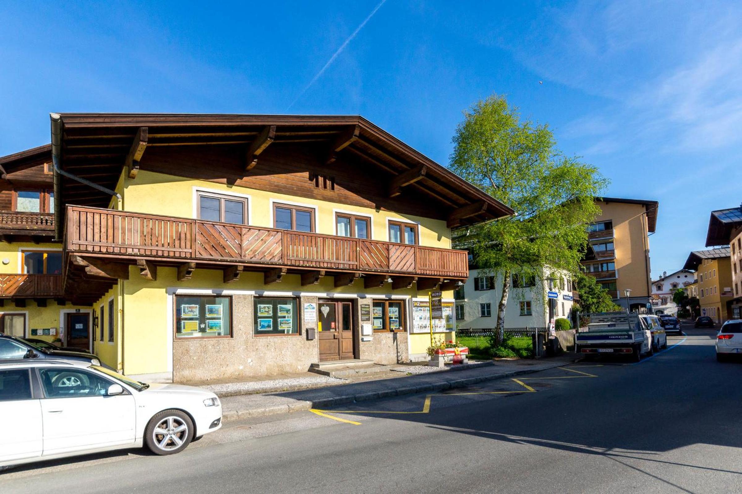 Ski-n-Lake City Apartments