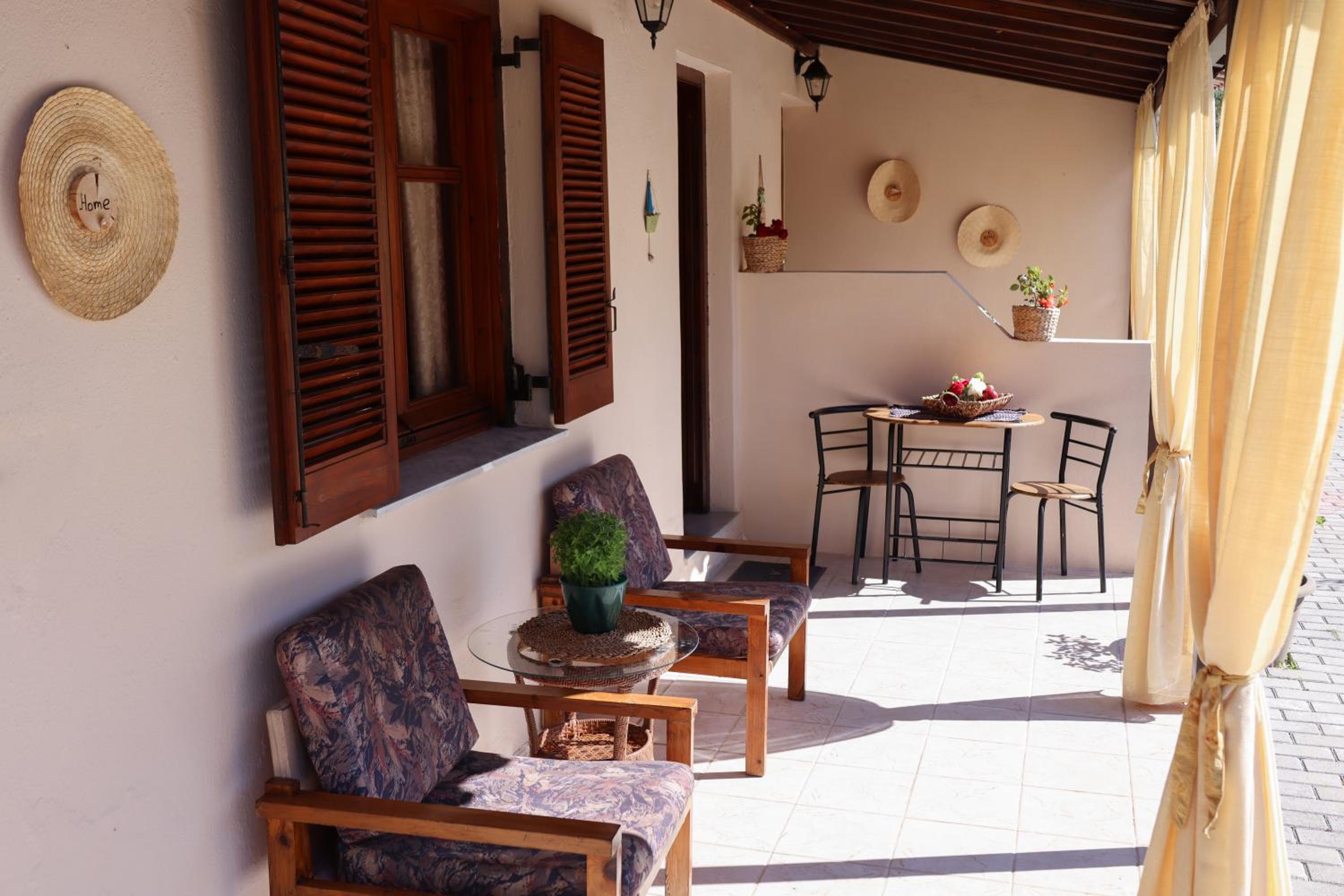 F & B Summer Collection - Skiathos - Maistrali for 2 Plus photo 5
