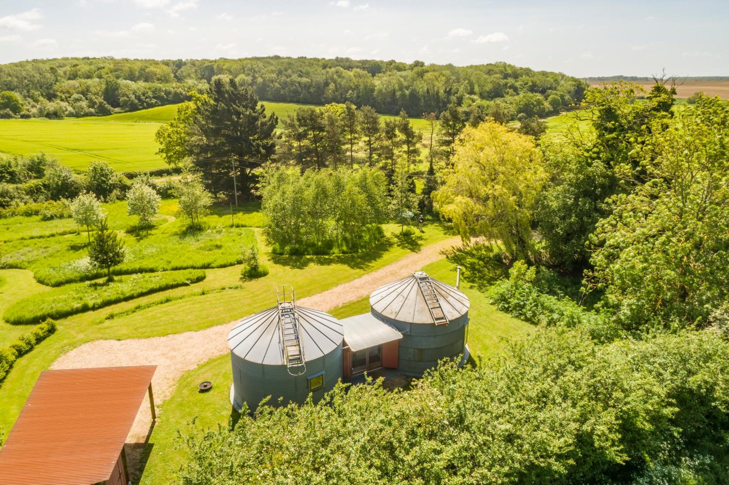 Extraordinarily converted grain stores - The Silos view 3