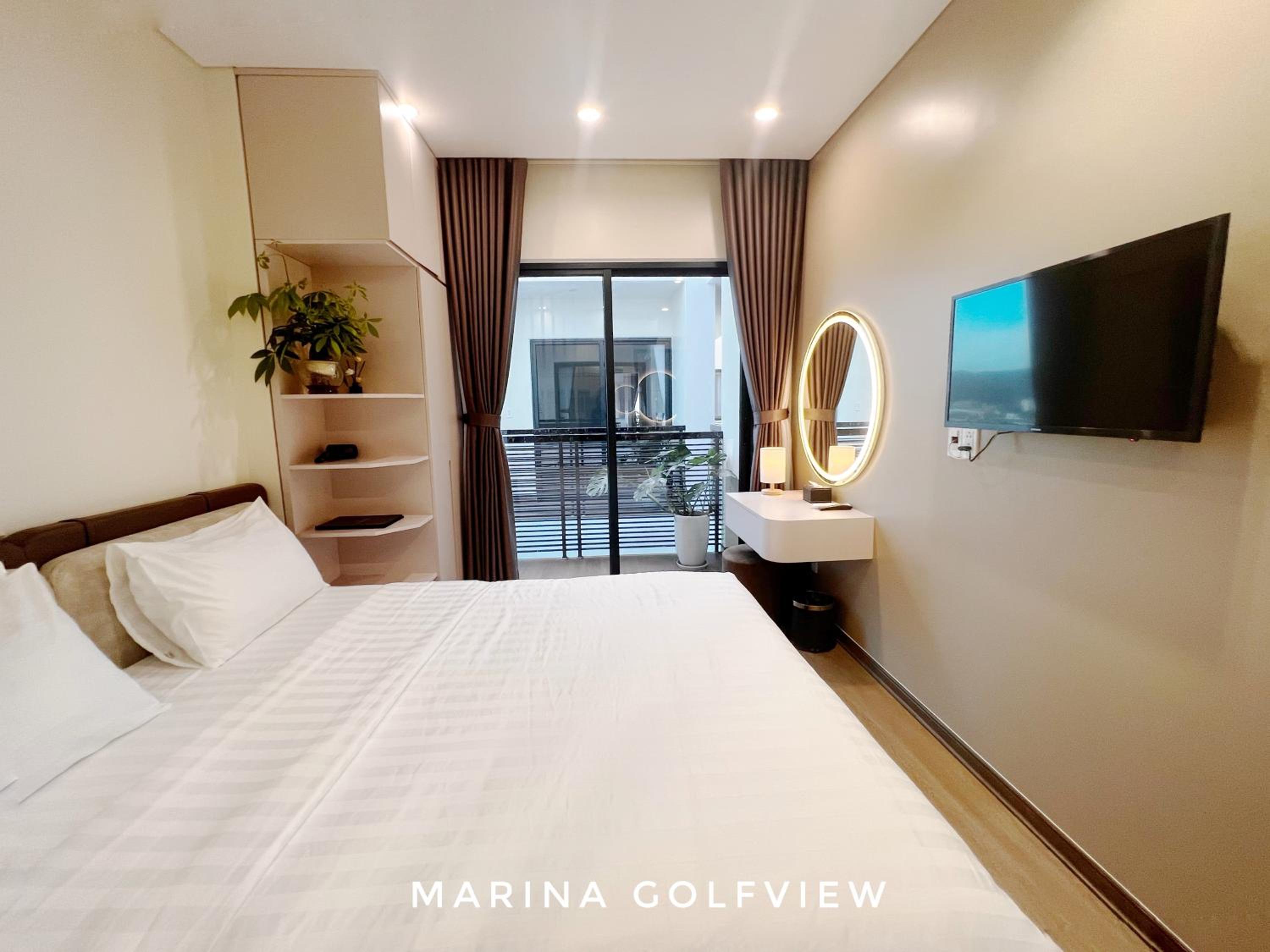 Marina Golfview
