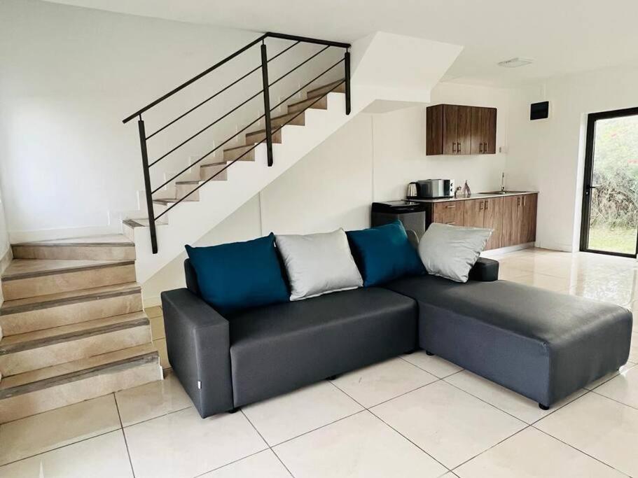 Green Village Duplex photo 3