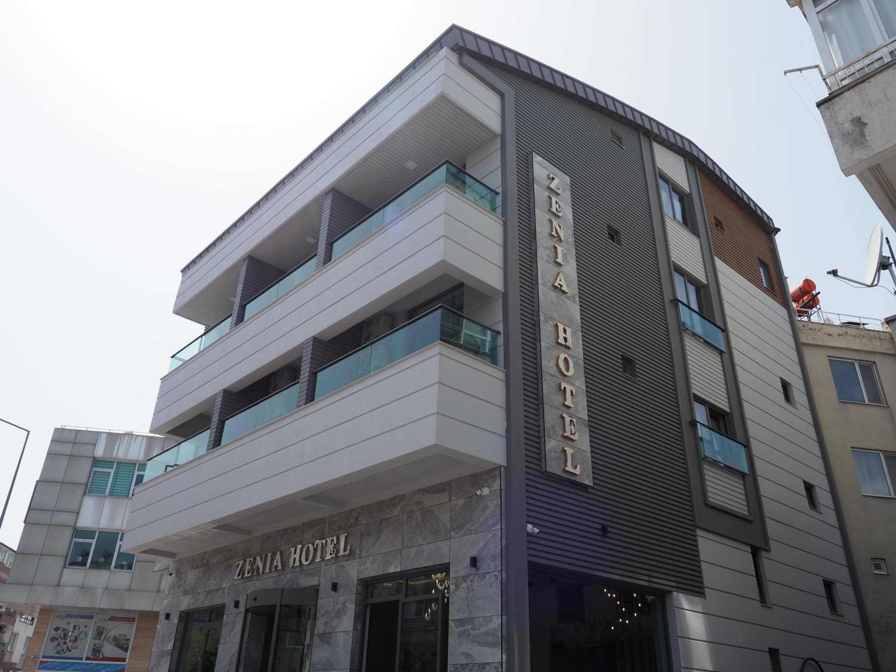 ZENİA OTEL - Image 52