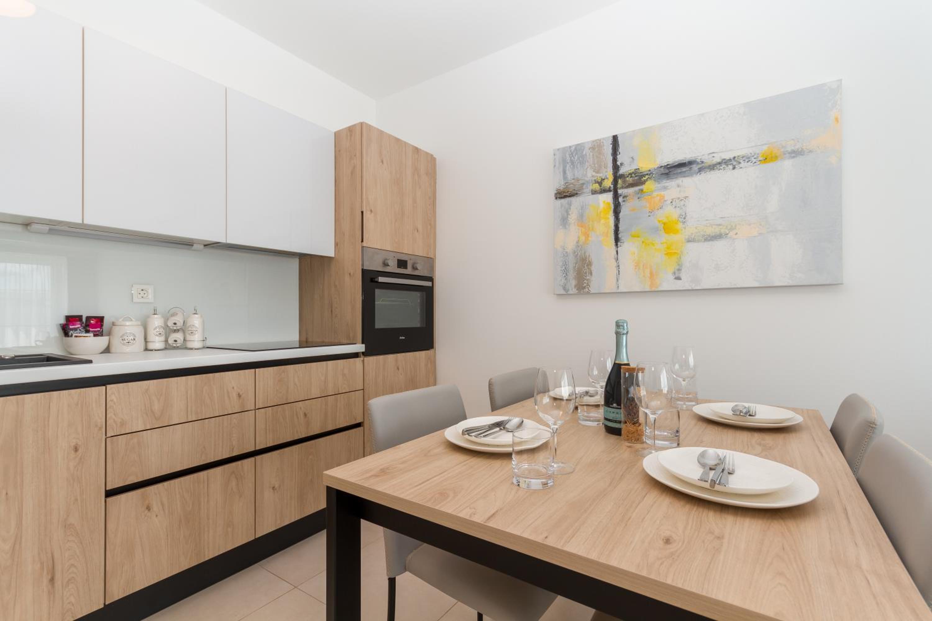 Supreme Apartment Miramare with Sea View