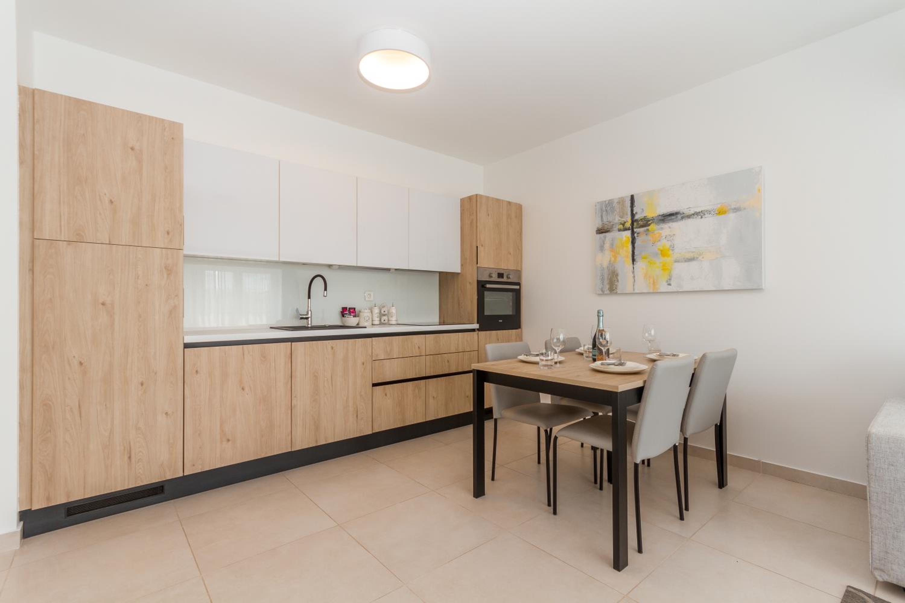Supreme Apartment Miramare with Sea View