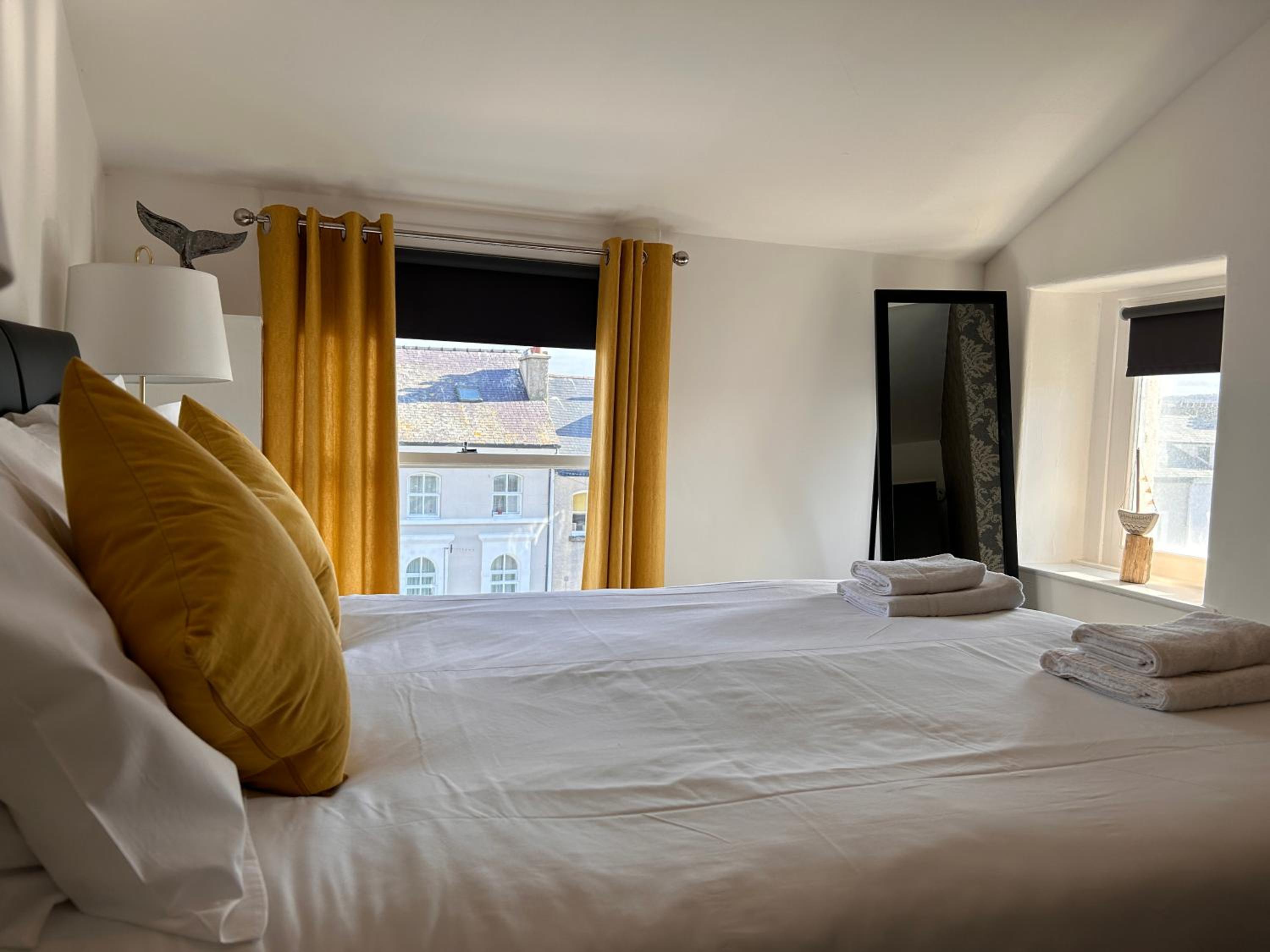 Orme Rise 1 - The Penthouse Suite view 4