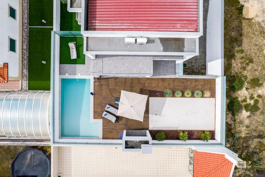 Villa Nazaré - Pool, BBQ and Boule/Petanque
