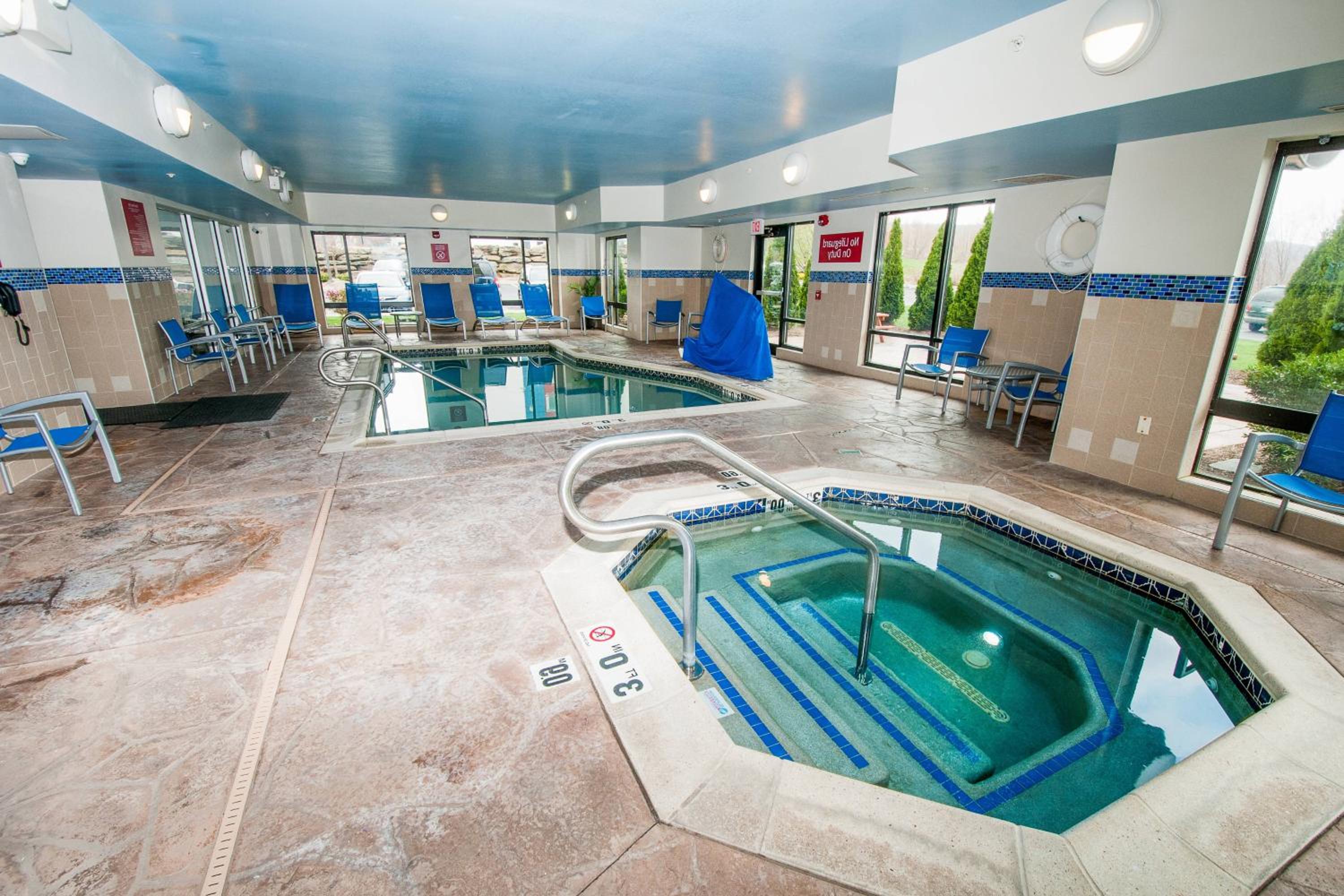 Scranton Vacations - TownePlace Suites by Marriott Scranton Wilkes-Barre - Property Image 2