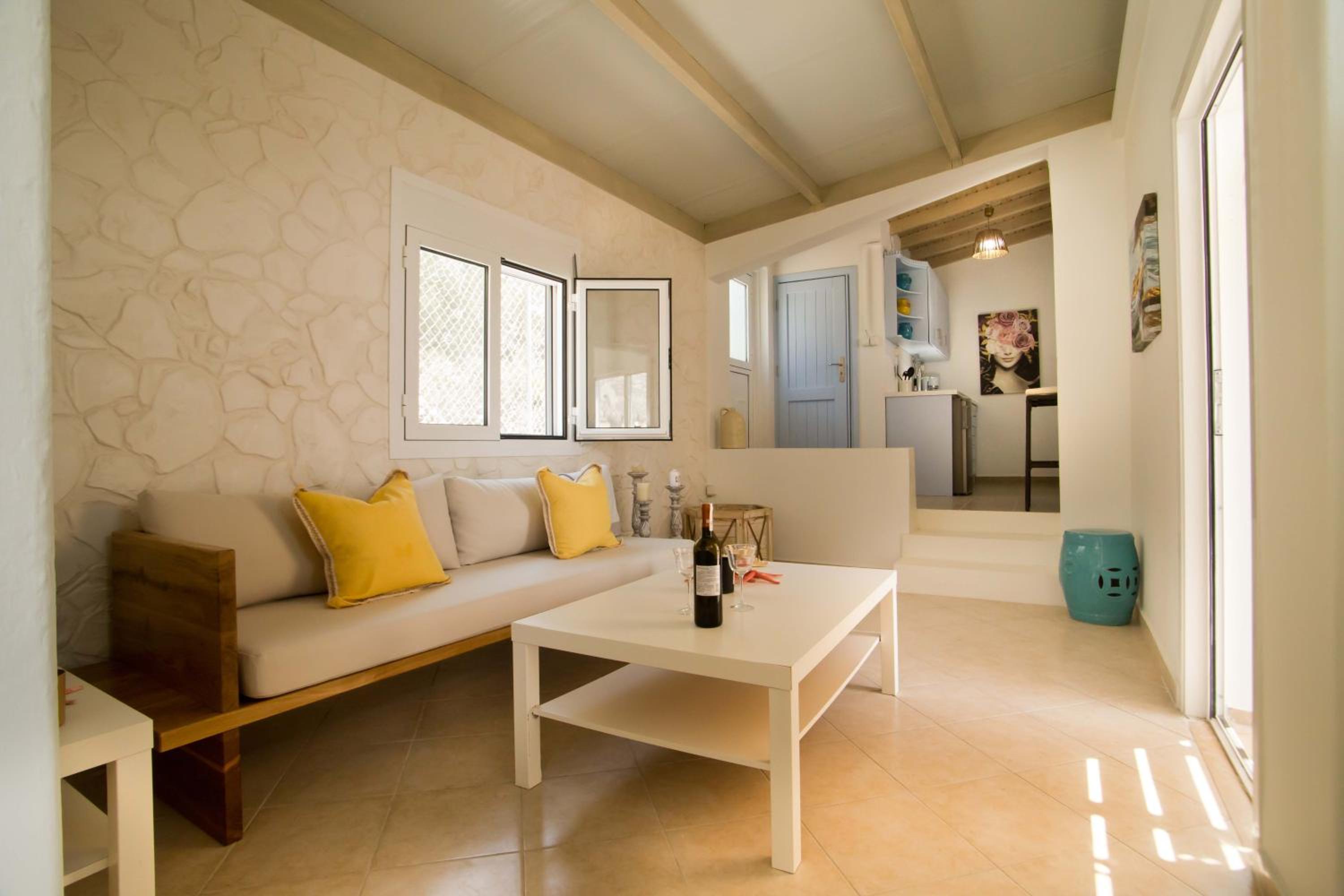 Maria's Seaside Home view 3