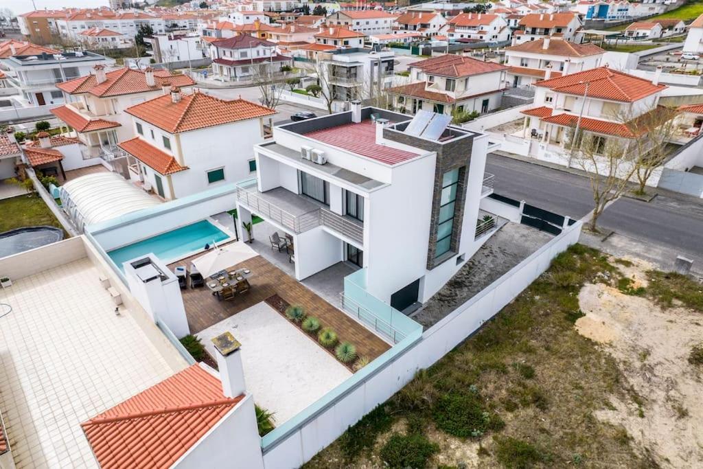 Villa Nazaré - Pool, BBQ and Boule/Petanque