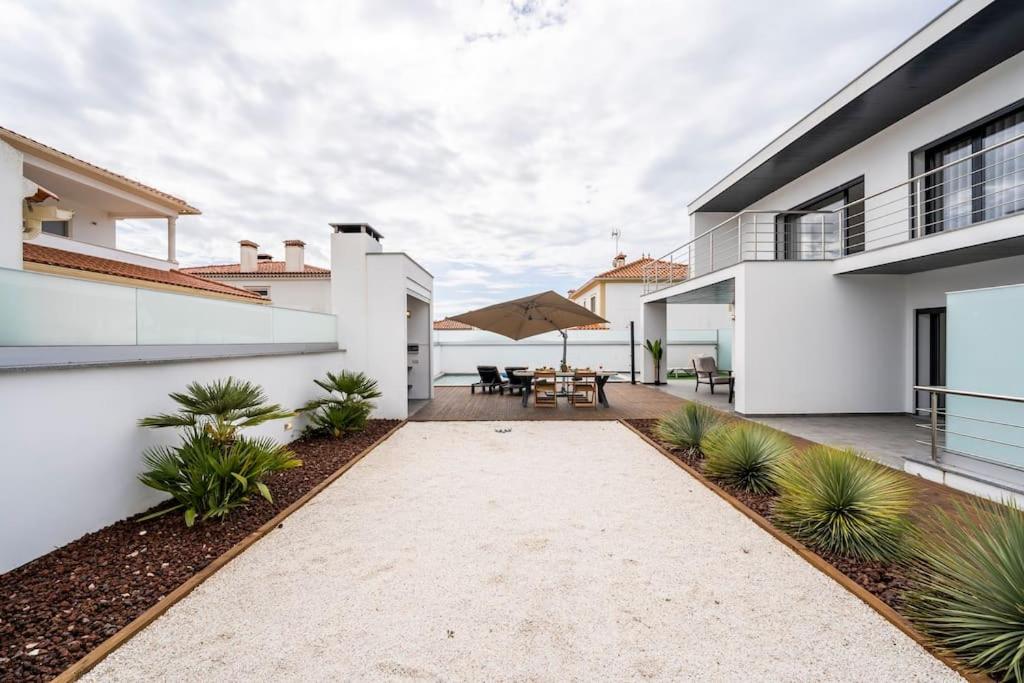 Villa Nazaré - Pool, BBQ and Boule/Petanque