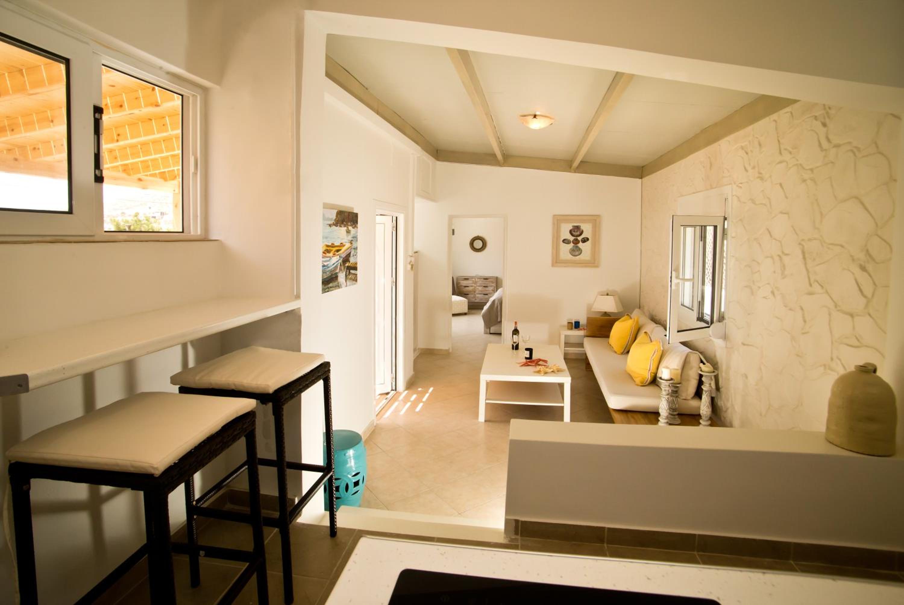 Maria's Seaside Home view 4
