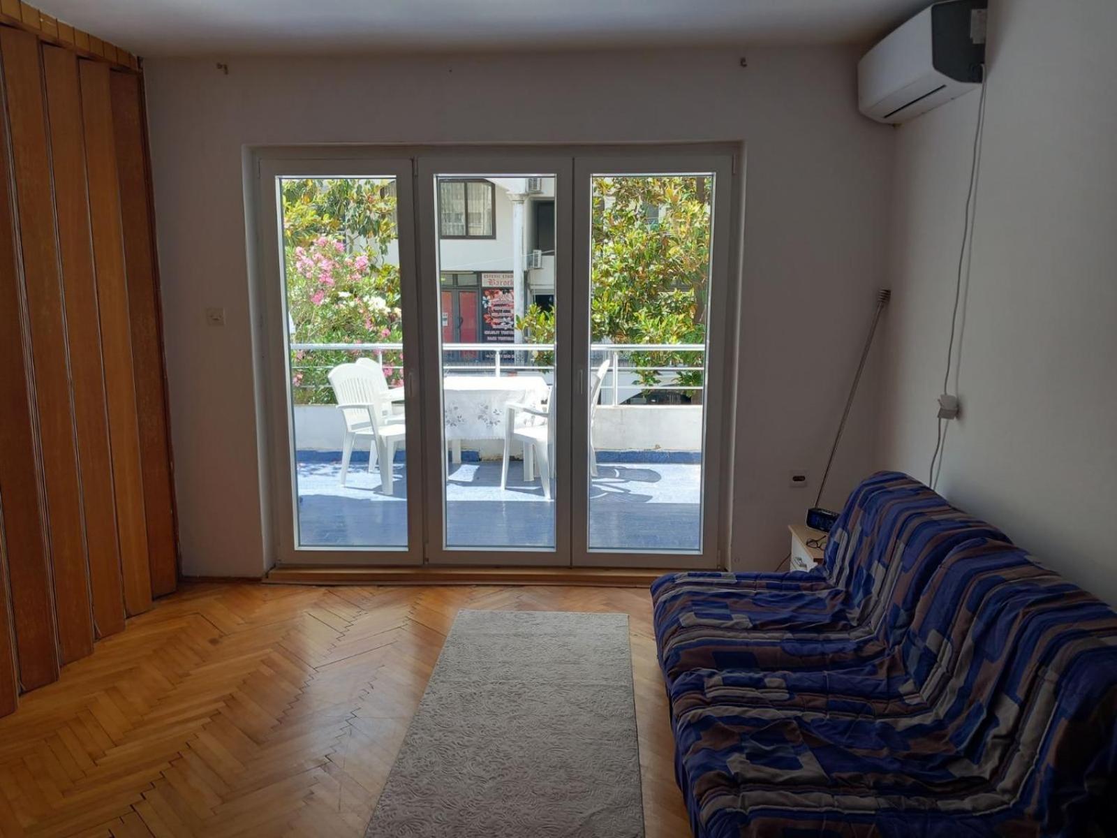 Luxury Apartment
