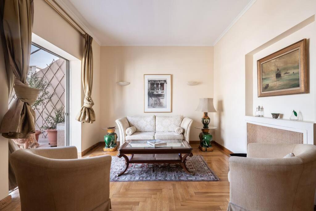 All time Classic: Pianist's 5th FL Apt @ Acropolis